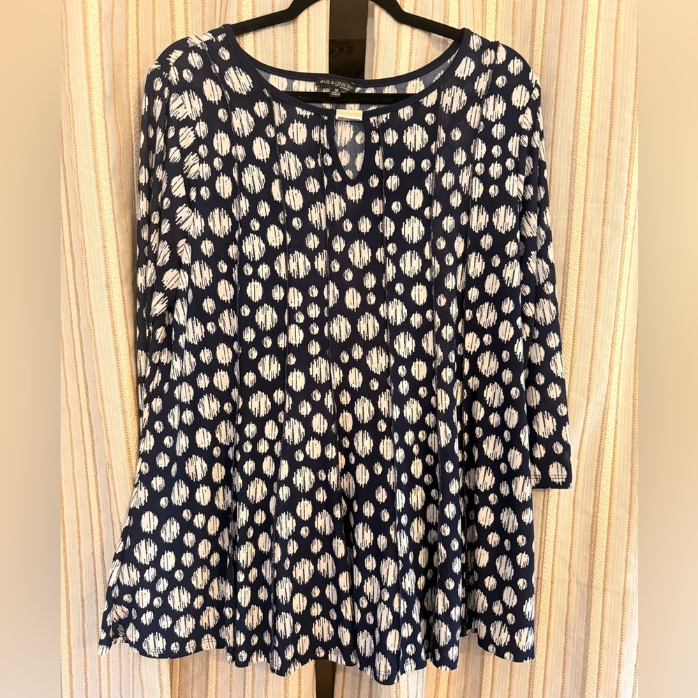 Ava & Grace Navy and White Patterned Blouse Flowy